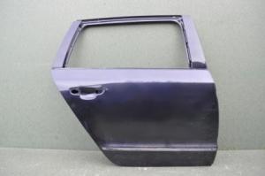 Dveře pravé zadní 3T9833052